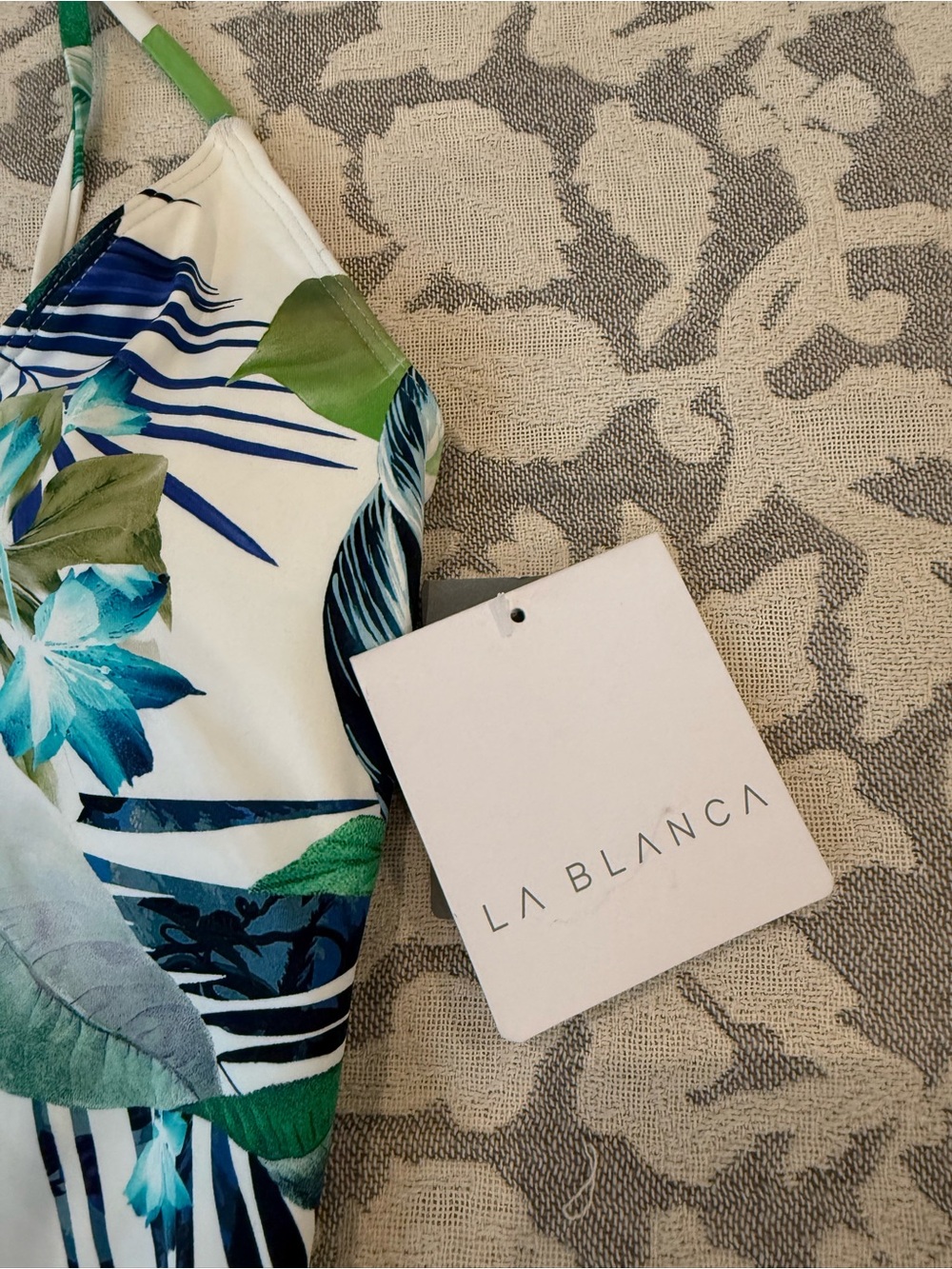 NWT La Blanca Tropical One Piece Bathing Suit Size 6 - Picture 4 of 11
